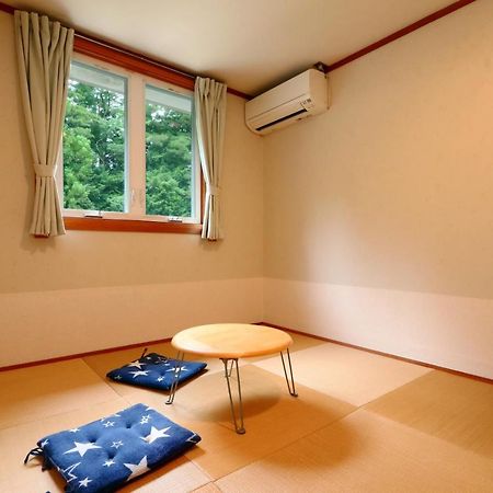 Family Pension Crayon Fujikawaguchiko Eksteriør billede