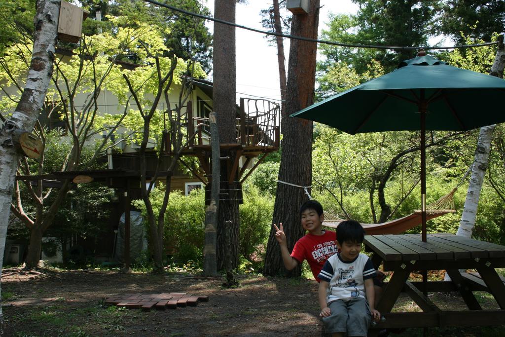 Family Pension Crayon Fujikawaguchiko Eksteriør billede